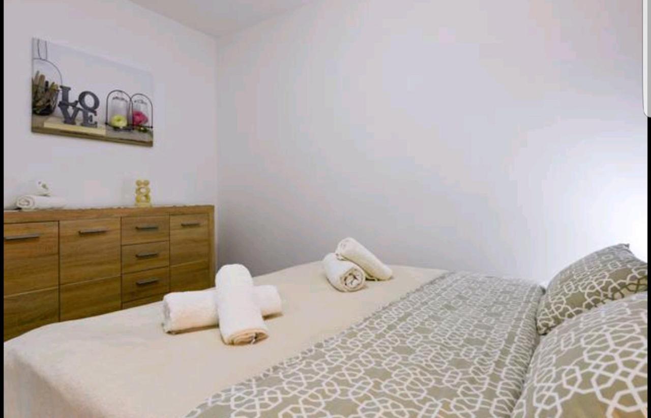 Deluxe Apartments Goya ซาดาร์ ภายนอก รูปภาพ