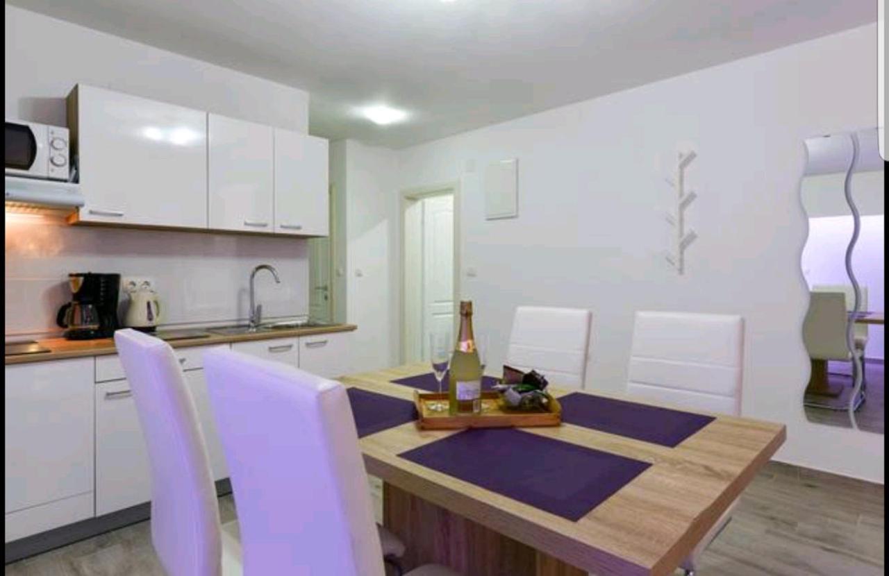 Deluxe Apartments Goya ซาดาร์ ภายนอก รูปภาพ