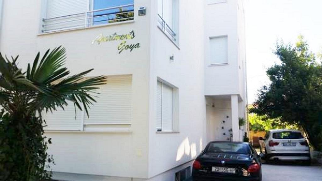 Deluxe Apartments Goya ซาดาร์ ภายนอก รูปภาพ