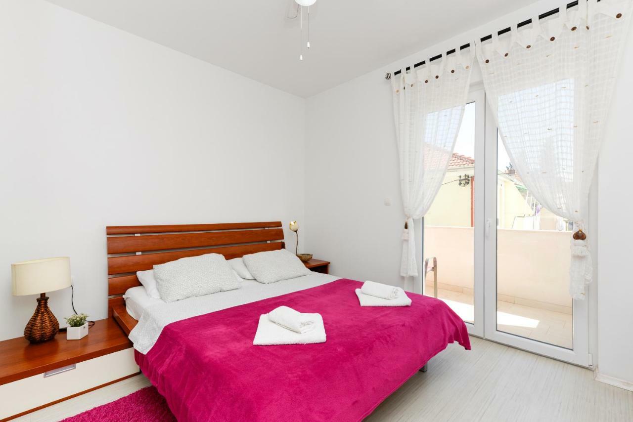 Deluxe Apartments Goya ซาดาร์ ภายนอก รูปภาพ